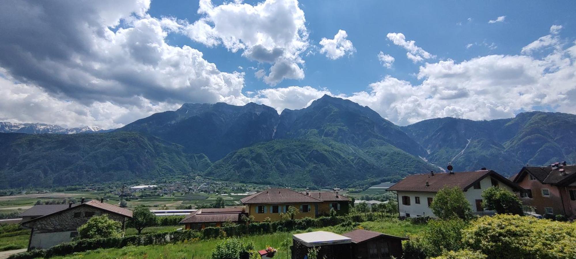 Le Quattro Stagioni Apartment เลวิโกแตร์เม ภายนอก รูปภาพ